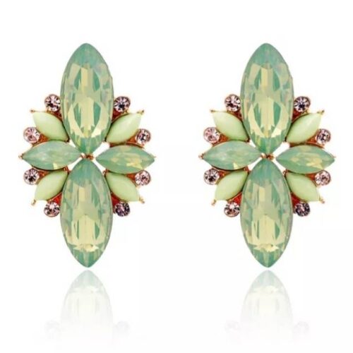 stunning green crystal earrings by divalicious
