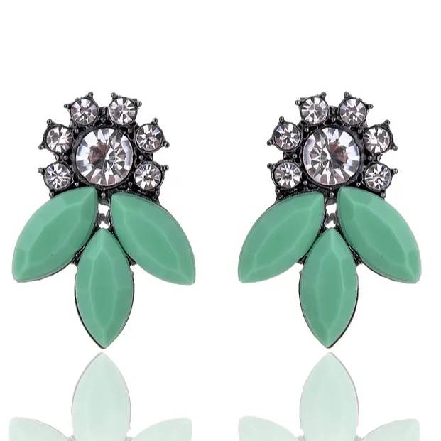 style these stunning crystal earrings with your divalicious head candy