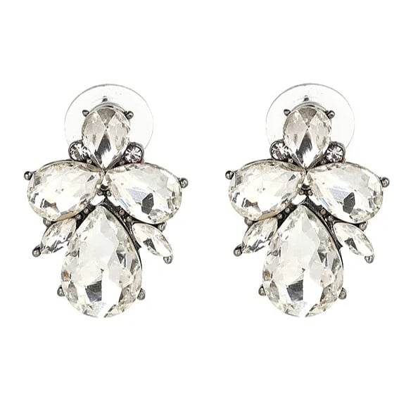 classic vintage style diamante earrings style with your headpiece