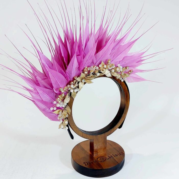 wear divalicious feather fascinator to the races or any special event